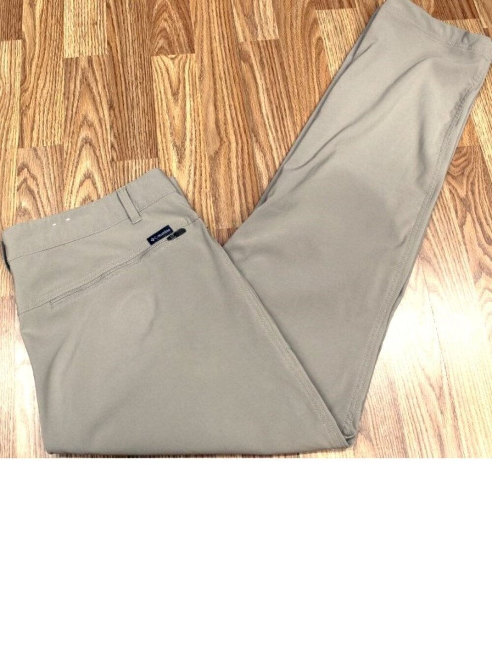 38x32 COLUMBIA REGULAR FIT PANTS POLY/SPANEX BLEND KHAKI  Sz 38W x 32L